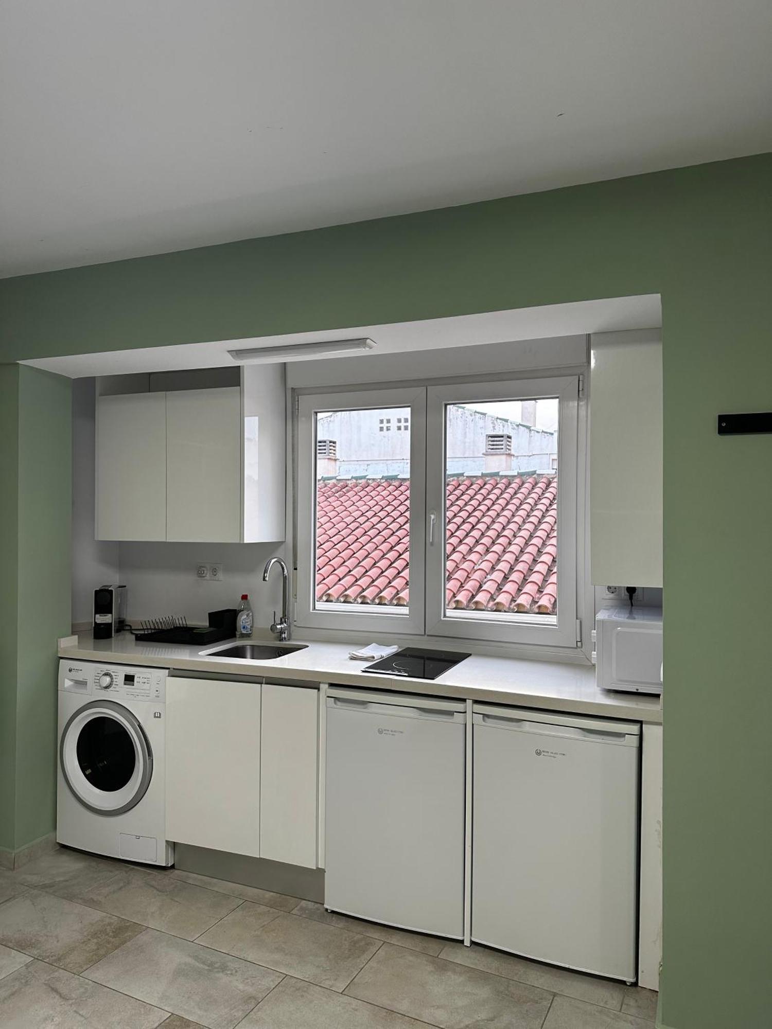 Lovely Studio Apartment Malaga Center Buitenkant foto