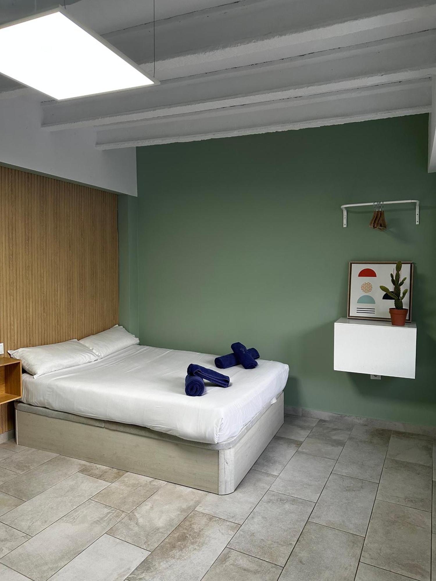 Lovely Studio Apartment Malaga Center Buitenkant foto